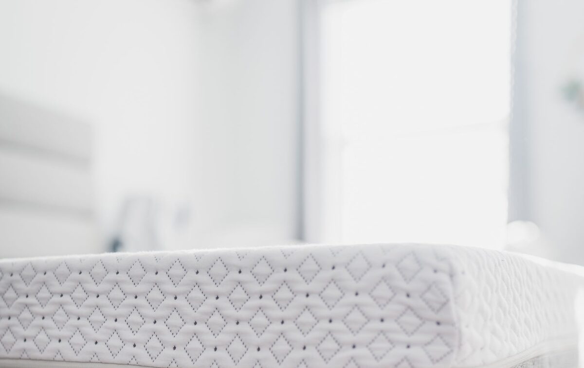 Matelas neuf qui se creuse : tassement normal ou défaut ?